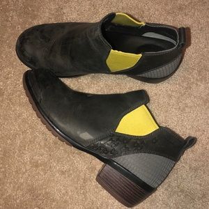 Keen Chelsea waterproof boots - 7.5